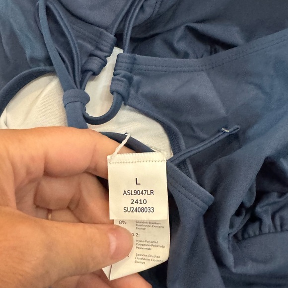 Cupshe Women's One Piece Swimsuit - Lime, Burgundy, Navy, Striped, Leopard - Picture 6 of 6